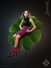 Barth Shoes时尚女性高跟鞋创意广告设计