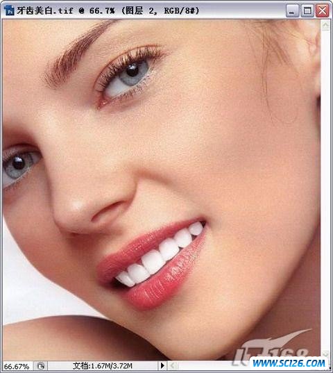 Photoshop CS3:为美女刷出亮白牙齿