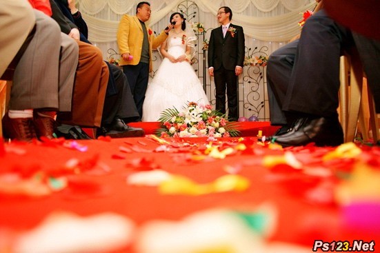 婚礼摄影必先了解婚礼现场的制约因素