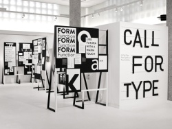 《Call for Type》展板